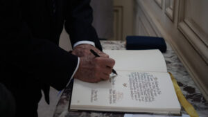 ceremonia academico correspondiente rafael badell madrid 7