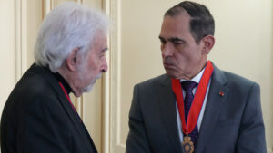 ceremonia academico correspondiente rafael badell madrid 9